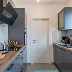 Domus Alba *