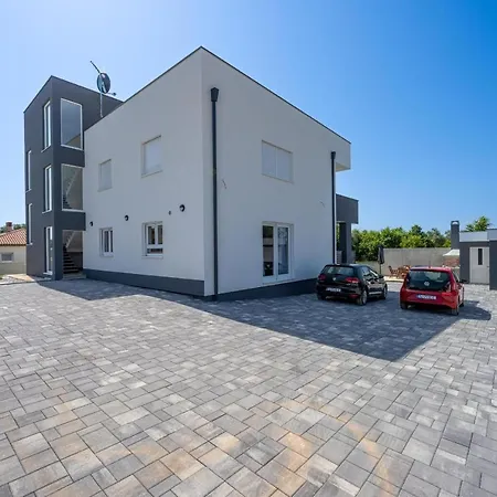 Domus Alba * Пула