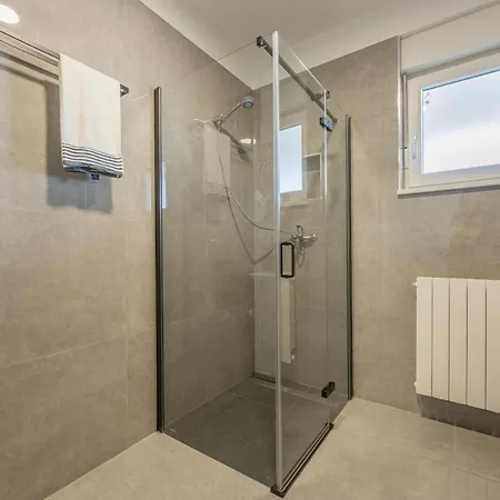 דירה Domus Alba *