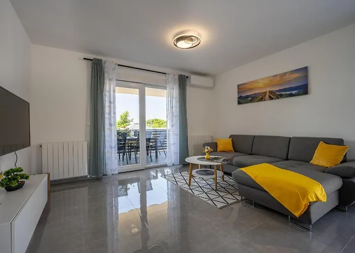 Domus Alba * Пула