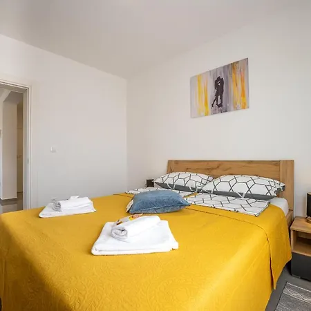 Domus Alba Apartment Pula